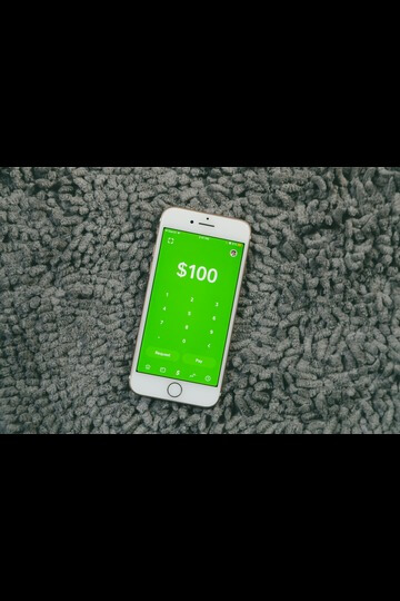 How much does it cost to make iOS App